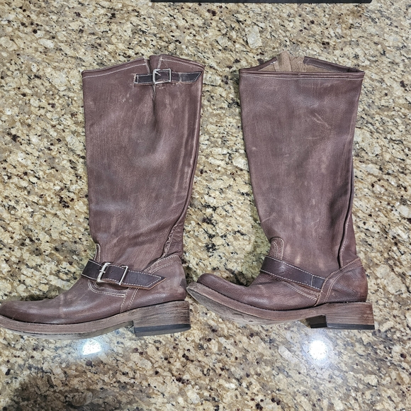 Freebird by Steven Distressed Brown Moto Boots Contra - Picture 1 of 6